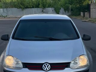 2004 Volkswagen Golf V, серебристый, 410000 рублей, вид 2