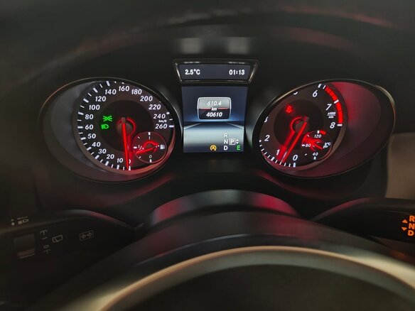 2015 Mercedes-Benz GLA 250 I (X156), красный, 2510000 рублей - вид 9