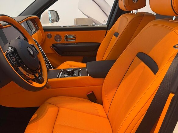 2026 Rolls-Royce Cullinan I Рестайлинг (Series II), белый, 50000000 рублей - вид 6