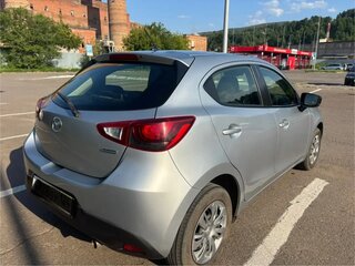 2016 Mazda Demio IV (DJ), серебристый, 1100000 рублей, вид 4