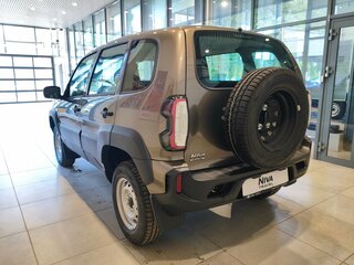 2026 Lada (ВАЗ) Niva Travel I Рестайлинг, коричневый, 1439000 рублей, вид 5