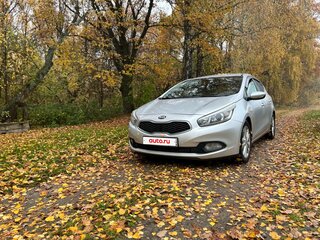 2012 Kia Ceed II, серебристый, 990000 рублей, вид 2