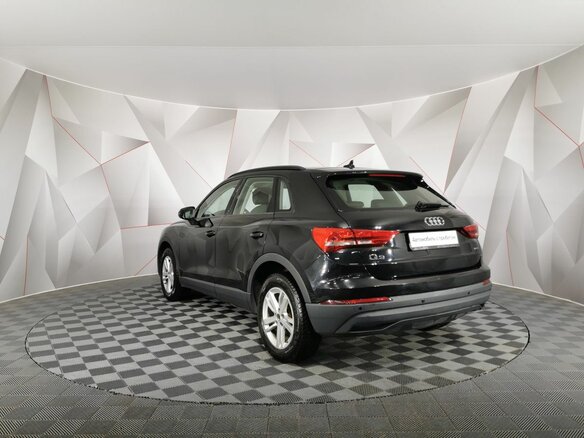 2021 Audi Q3 40 TFSI II (F3), чёрный, 2700000 рублей - вид 3