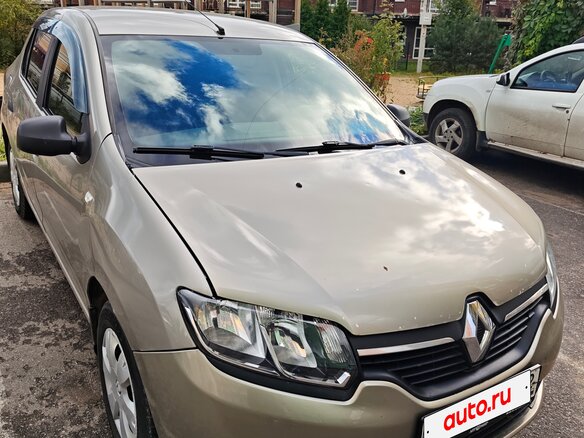 2015 Renault Logan II, бежевый - вид 2