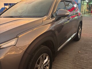 2021 Hyundai Santa Fe IV Рестайлинг, серый, 2800000 рублей, вид 4