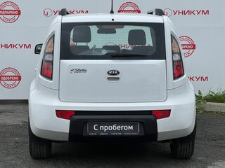 2011 Kia Soul I, белый, 777000 рублей, вид 4