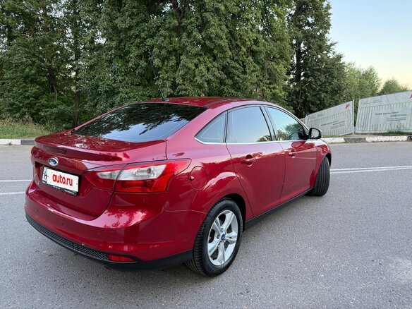 2013 Ford Focus III, красный, 630000 рублей - вид 12