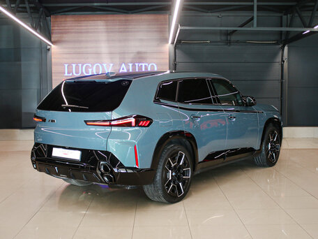 2024 BMW XM 50e, зелёный, 14499000 рублей, вид 5