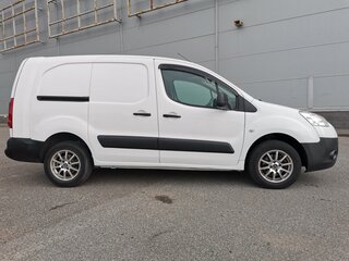 2012 Peugeot Partner II Рестайлинг, белый, 720000 рублей, вид 4