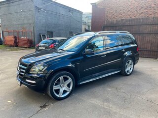 2012 Mercedes-Benz GL-Класс 500 I (X164) Рестайлинг, чёрный, 1850000 рублей, вид 1