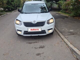 2016 Skoda Yeti I Рестайлинг, белый, 910000 рублей, вид 1