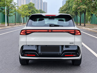 2026 Changan Qiyuan Q05 51.9 kWh II, серебристый, 2190000 рублей, вид 4