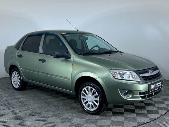 2013 Lada (ВАЗ) Granta I, зелёный, 480000 рублей - вид 2