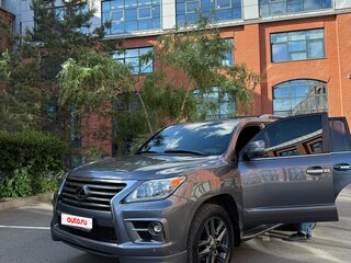 2014 Lexus LX 570 III Рестайлинг, серый, 4000000 рублей, вид 1