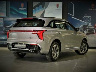 2024 Hongqi HS3, серый, 2790000 рублей, вид 3