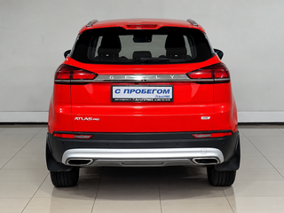 2022 Geely Atlas Pro, красный, 1690000 рублей, вид 3
