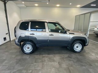 2021 Lada (ВАЗ) Niva Travel I, серый, 816000 рублей, вид 4