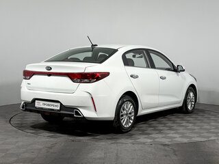 2020 Kia Rio IV Рестайлинг, белый, 1540000 рублей, вид 5