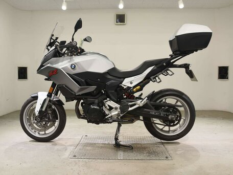 2021 BMW F 900 XR, белый, 977000 рублей, вид 1