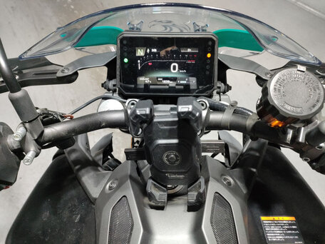 2025 Yamaha MT-09 (FZ-09), чёрный, 1150000 рублей, вид 5