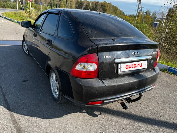 2010 Lada (ВАЗ) Priora I, чёрный, 220000 рублей - вид 2