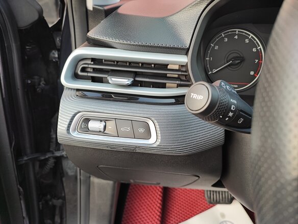 2024 Geely Emgrand II, синий, 1350000 рублей - вид 8
