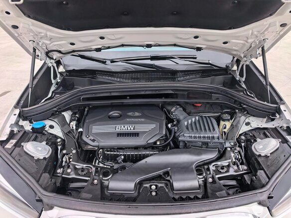 2022 BMW X1 Long 20Li sDrive II (F48) Рестайлинг, белый, 1760000 рублей - вид 19