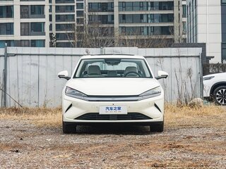 2026 BYD Qin L, бежевый, 1970000 рублей, вид 2