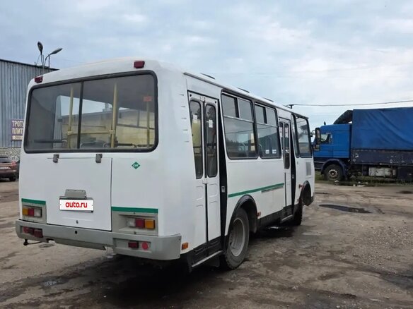 2012 ПАЗ 3205, белый, 600000 рублей - вид 3
