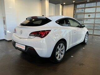 2013 Opel Astra GTC J Рестайлинг, белый, 684000 рублей, вид 3