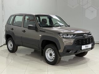 2026 Lada (ВАЗ) Niva Travel I Рестайлинг, коричневый, 1439000 рублей, вид 2