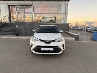 2019 Toyota C-HR I Рестайлинг, белый, 2370000 рублей, вид 2
