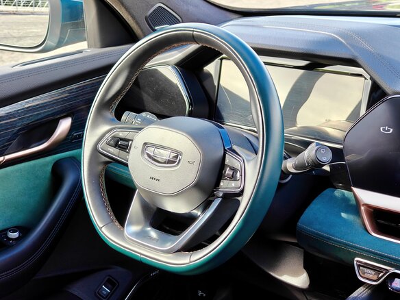 2021 Geely Monjaro (Xingyue L) I, синий, 2380000 рублей - вид 18