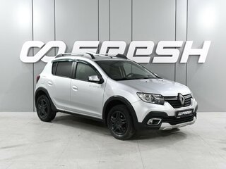 2018 Renault Sandero Stepway II Рестайлинг, серебристый, 940000 рублей, вид 1