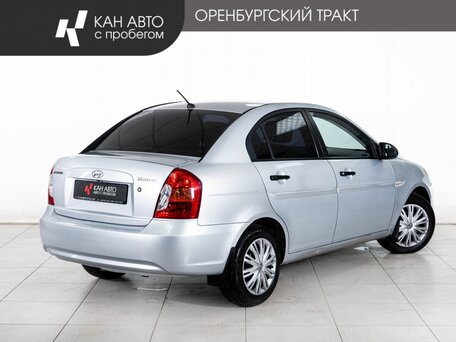 2008 Hyundai Verna II, серебристый, 294000 рублей, вид 3