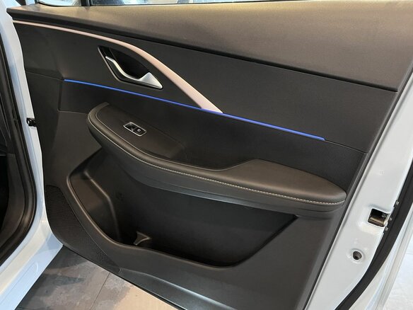 2023 Omoda C5 I, синий, 1675000 рублей - вид 25