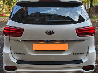 2018 Kia Carnival III, белый, 2850000 рублей, вид 2