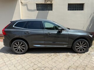 2021 Volvo XC60 II, зелёный, 4400000 рублей, вид 2