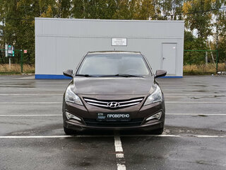 2014 Hyundai Solaris I Рестайлинг, коричневый, 967000 рублей, вид 2