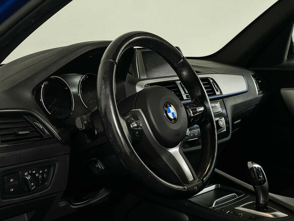 2019 BMW 1 серии 118i II (F20/F21) Рестайлинг 2, синий, 2397000 рублей - вид 11