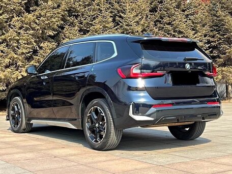 2023 BMW X1 Long 20Li sDrive III (U11/U12), чёрный, 2950000 рублей, вид 4