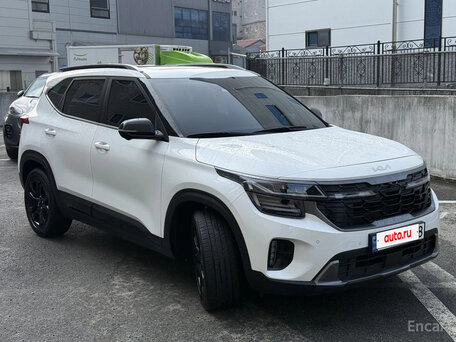 2023 Kia Seltos I Рестайлинг, белый, 2700000 рублей, вид 1