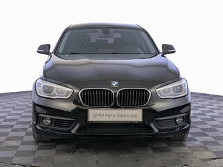2017 BMW 1 серии 118i II (F20/F21) Рестайлинг 2, чёрный, 1850000 рублей, вид 2