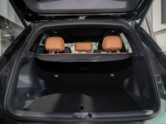 2026 Geely EX5 Гибрид EM-i, зелёный, 3969990 рублей - вид 25