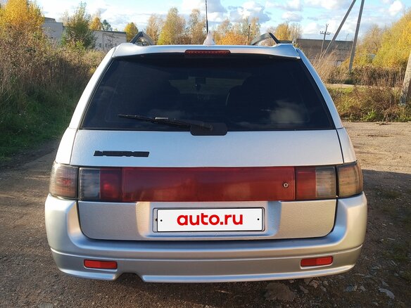 2004 Lada (ВАЗ) 2111, серебристый, 210000 рублей - вид 2
