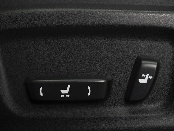 2015 Lexus RX 200t IV, белый, 3498000 рублей - вид 30