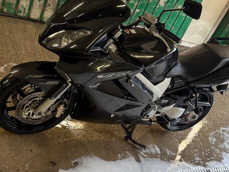 2006 Honda VFR 800, чёрный, 550000 рублей, вид 1