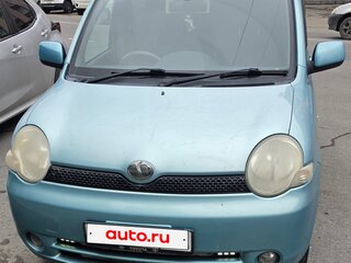 2004 Toyota Sienta I, зелёный, 550000 рублей, вид 1