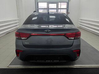 2019 Kia Rio IV, серый, 1300000 рублей, вид 5