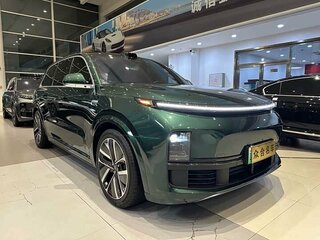 2024 Li Auto (Lixiang) L9 52.3 kWh I Рестайлинг, зелёный, 7750000 рублей, вид 2